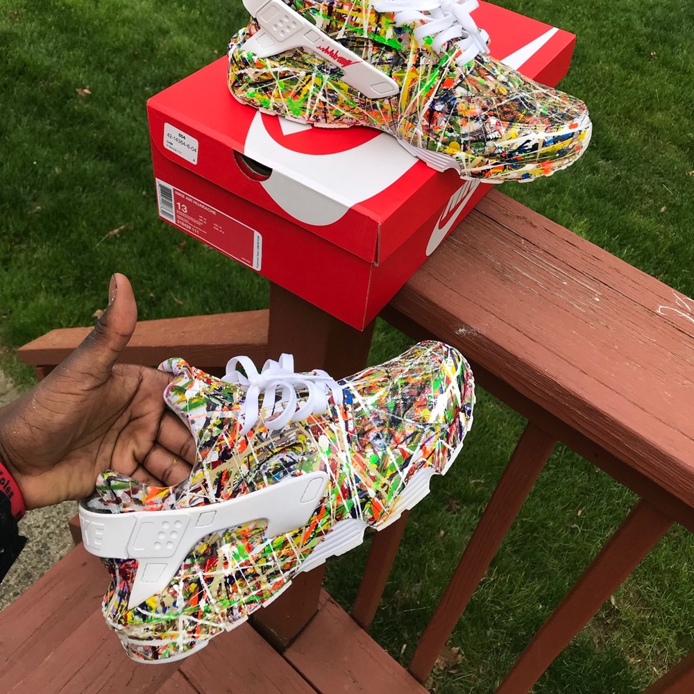 Custom Splatter Nike Huaraches Paint Splattered - Picture 2 of 7